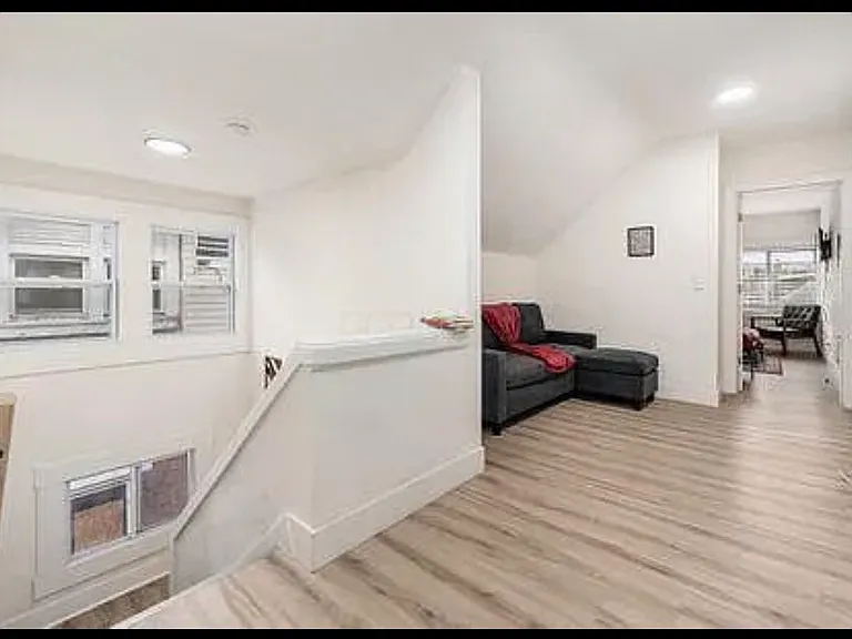 82-84 Chittenden Ave #84C — Photo 9