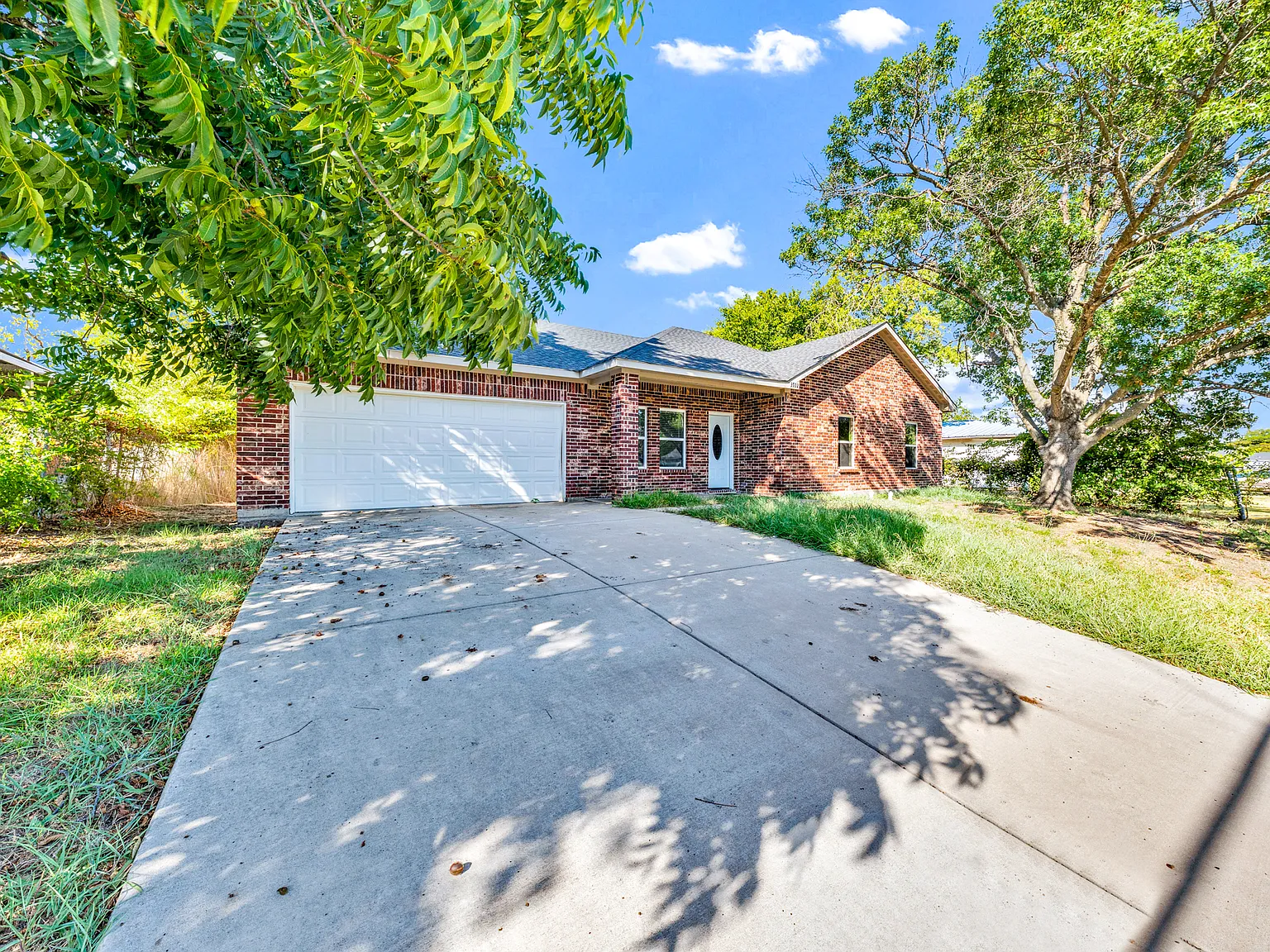 3 bed, 1634 sqft, $1,695 — Photo 3