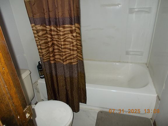 5th image of 545 E 5th Ave #B3