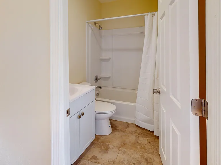 1314 Luzzo Ct — Photo 6
