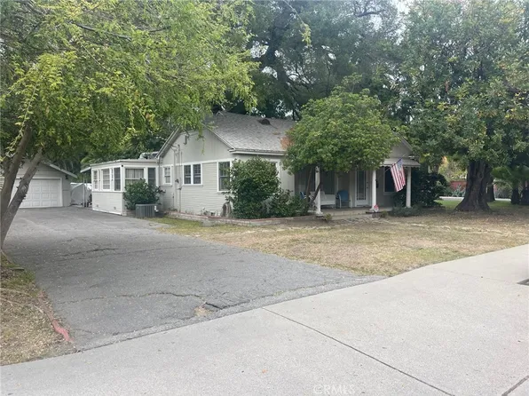 13005 Magnolia Blvd, Sherman Oaks, CA 91423