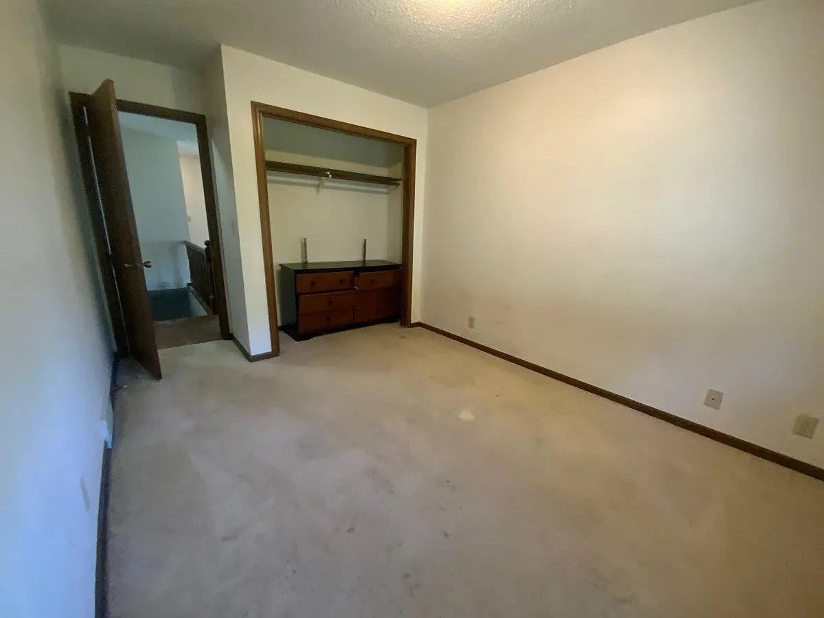 2 bed, $1,400 — Photo 4