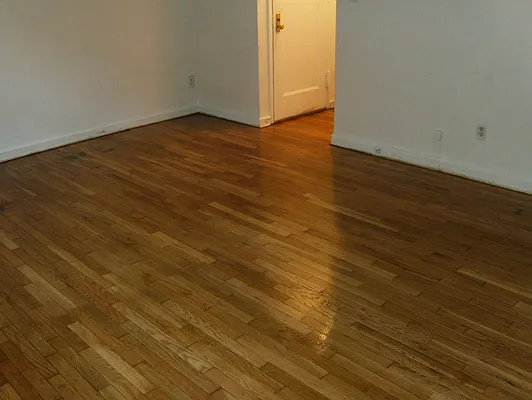 Rented by Sky Management | media 33