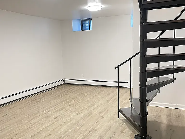47 Clifton Pl #1K — Photo 12