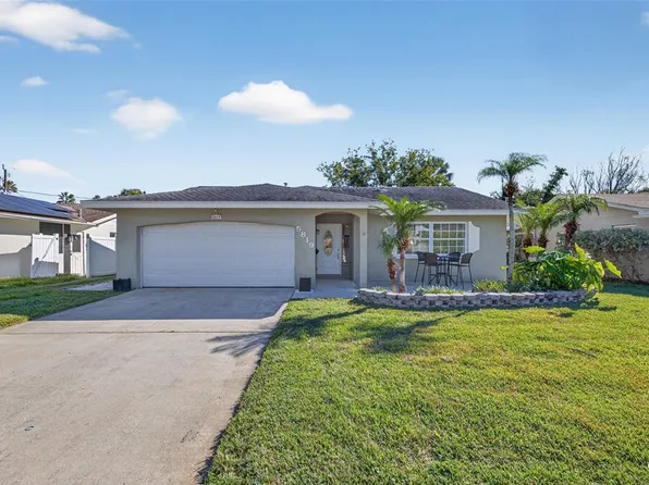 5819 Denver St NE, Saint Petersburg, FL 33703