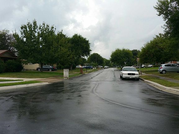 5th image of 1346 Meadow Knoll Dr
