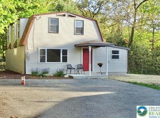 26 Moyer Ave, Pen Argyl, PA 18072