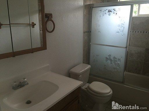 5th image of 1764 Summer Place Dr