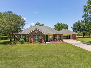 410 Copperfield Way, Youngsville, LA 70592