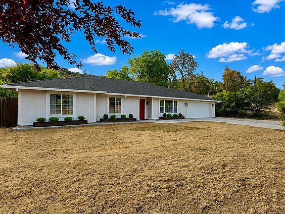 2nd image of 3165 Dunn Rd