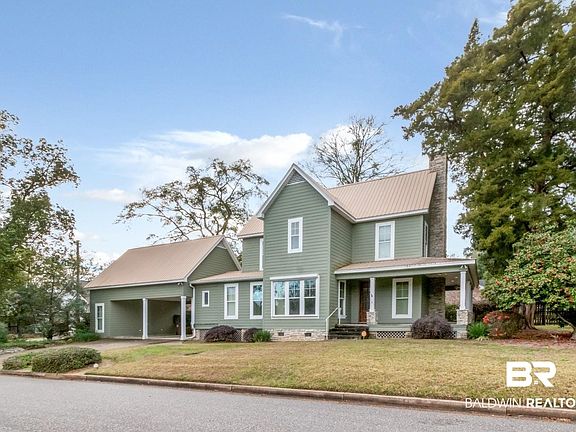 2nd image of 4 Rose Ave