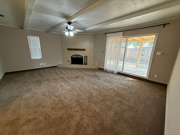 3rd image of 8203 Geneva Ave