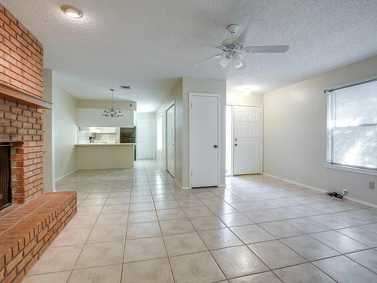 4817 Fletcher Ave — Photo 13