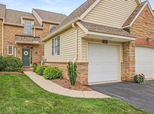 1110 Turnberry Ln, York, PA 17403