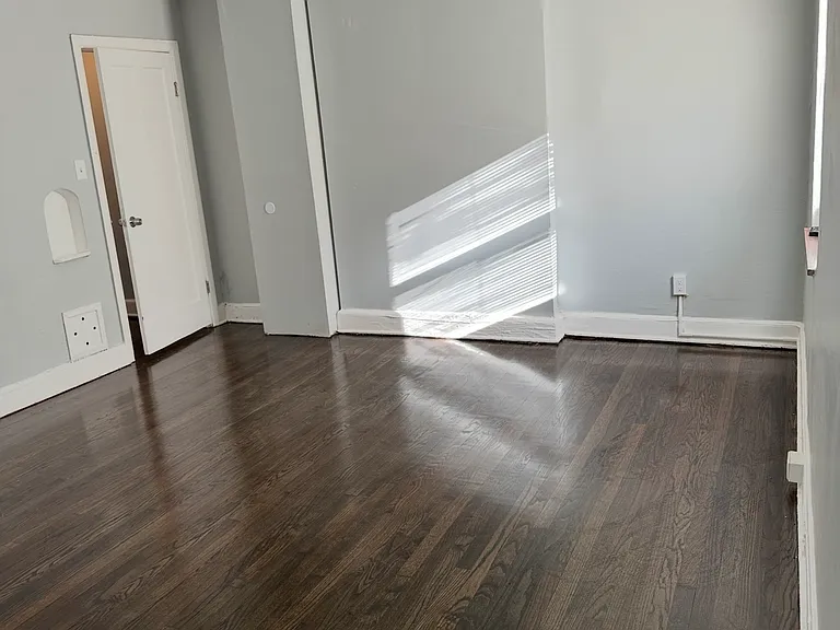 1736 Northampton Dr #1 — Photo 6