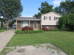 39568 Camp St, Harrison Township, MI
