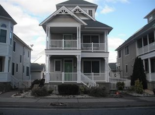 105 Adriatic Ave, Atlantic City, NJ 08401