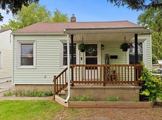 1588 Central Ave, Windsor, ON N8Y 3V8