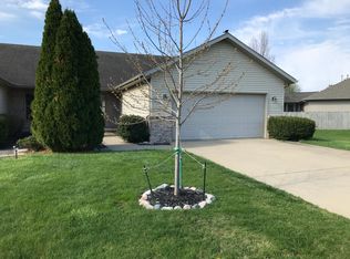 3805 Wexford Dr, Springfield, IL 62704