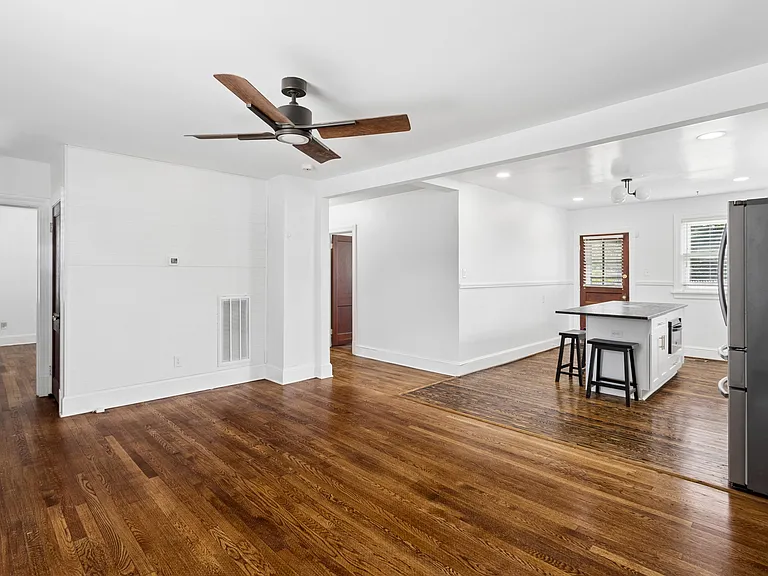 2307 Rawlings Ct — Photo 11