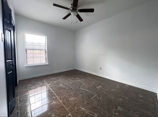 4319 Flores Ave #R, Laredo, TX 78041