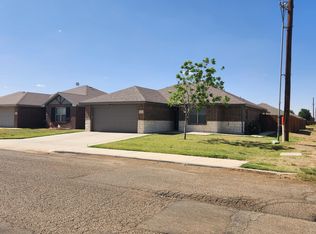 8702 13th St, Lubbock, TX 79416