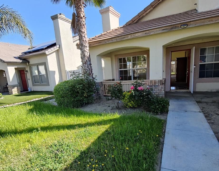 1st image of 18930 Stonewood Way