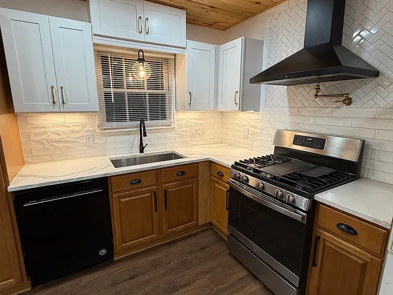 2606 Tillie Dr — Photo 34
