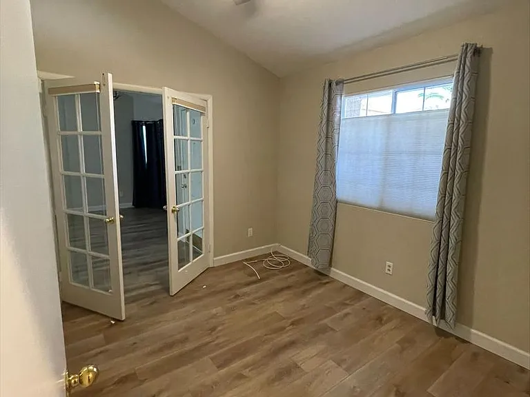 3674 Soothing Surf Dr — Photo 13