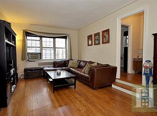 3525 77th St APT B34, Flushing, NY 11372