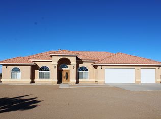 10369 Verbena Rd, Oak Hills, CA 92344