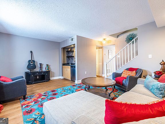 3rd image of 391 Ralph McGill Blvd NE APT I