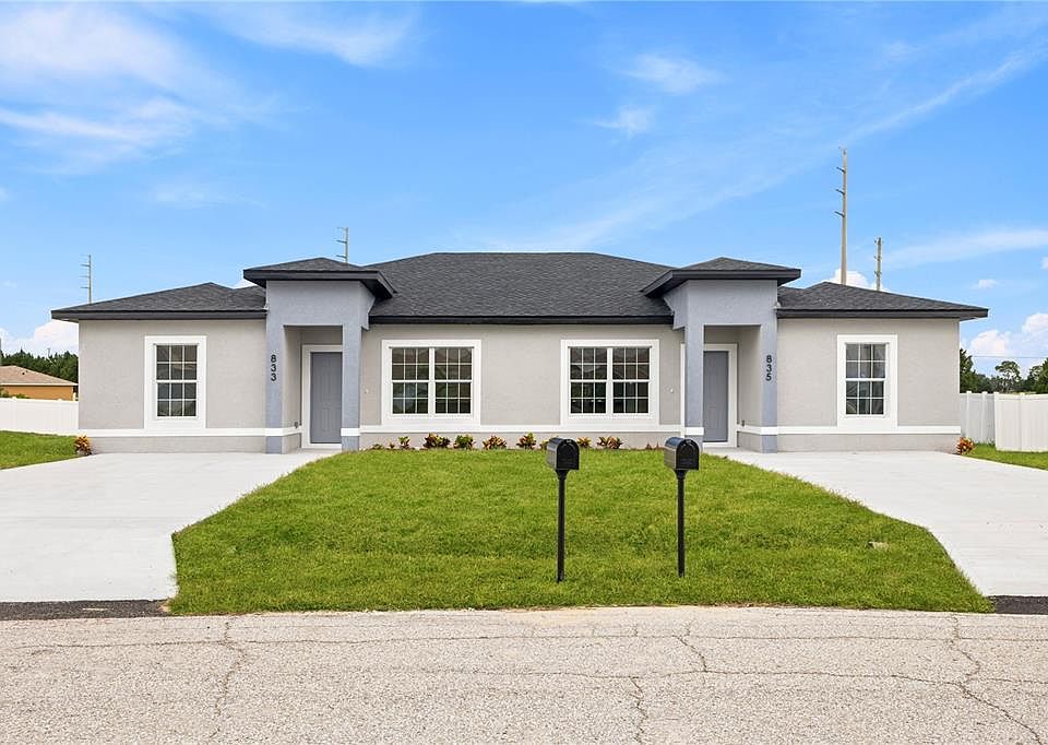 1st image of 476-474 COLUMBIA COURT