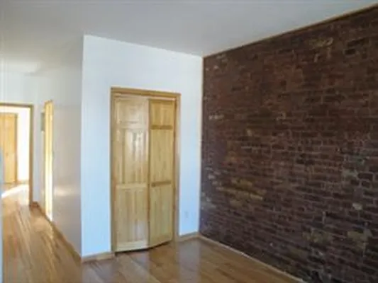 Rented by Douglas Elliman | media 40