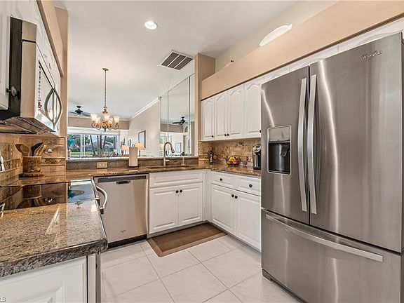 5th image of 26443 Clarkston DR