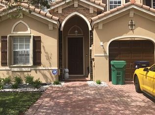 15251 SW 9th Way, Miami, FL 33194