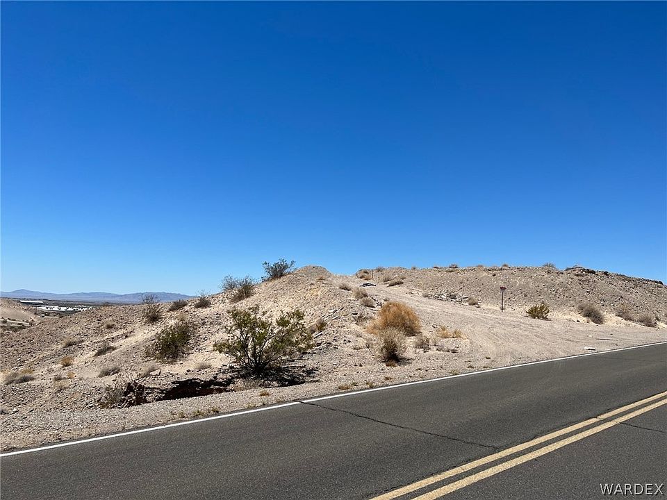 2nd image of 1674 E Havasupai Drive