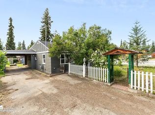 268 Friendly St, Anchorage, AK 99504