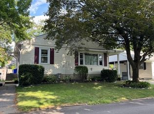 4 Hatherly St, North Providence, RI 02911