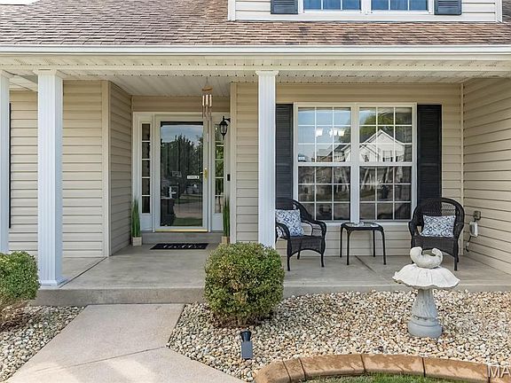 4th image of 266 Hickory Wood Dr