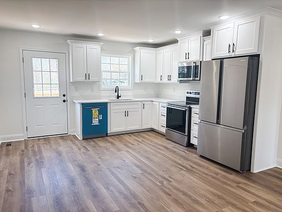 4th image of 654 Keith Mill Rd