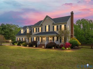 1937 Retreat Dr, Mechanicsville, VA 23111