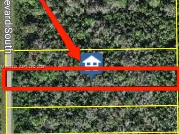 18 Desoto Blvd S, Naples, FL 34117