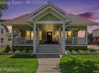 404 N Main St, Capac, MI 48014