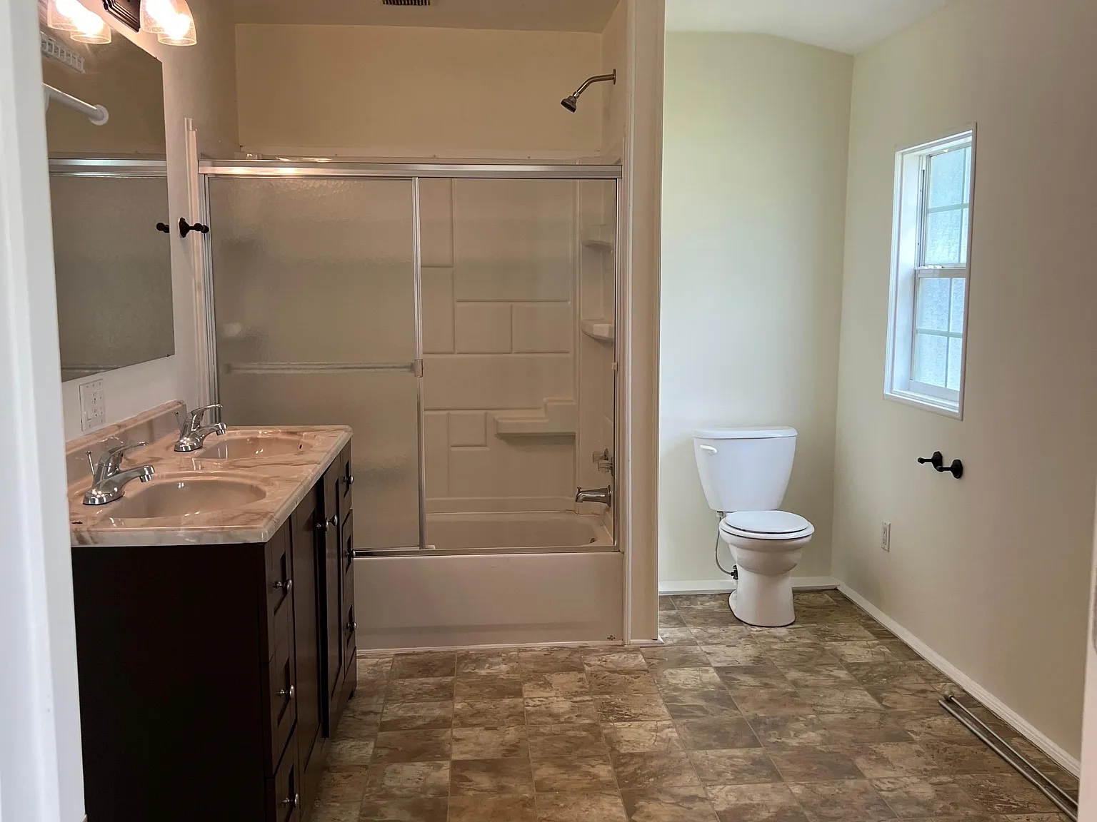 2704 Spring Park Road - 1 — Photo 2