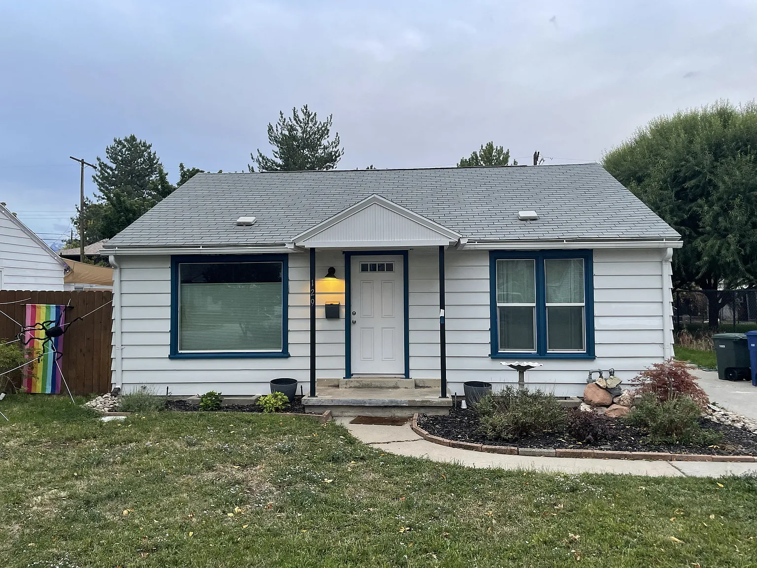 3 bed, 1560 sqft, $2,300 — Photo 1