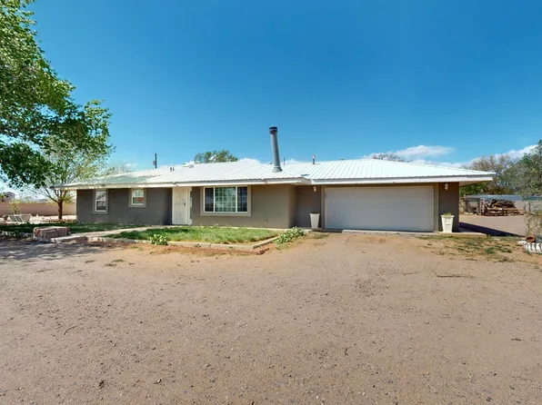131 Winston Dr, Los Lunas, NM 87031