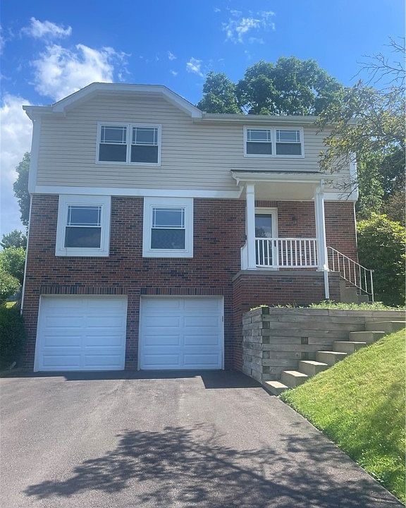 1st image of 105 Clearbrook Dr