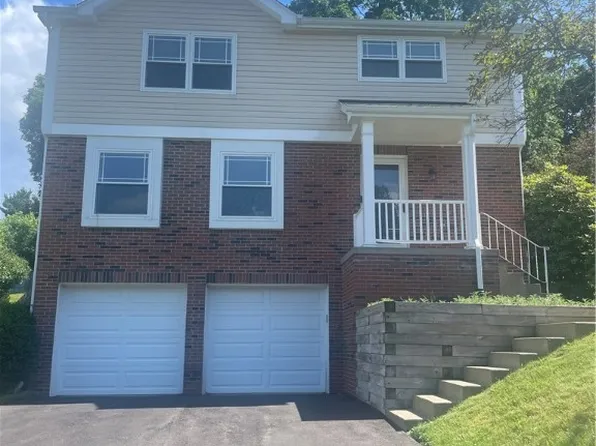 105 Clearbrook Dr, Cranberry Township, PA 16066