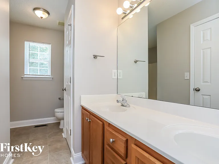 3508 Sidneys Way — Photo 10